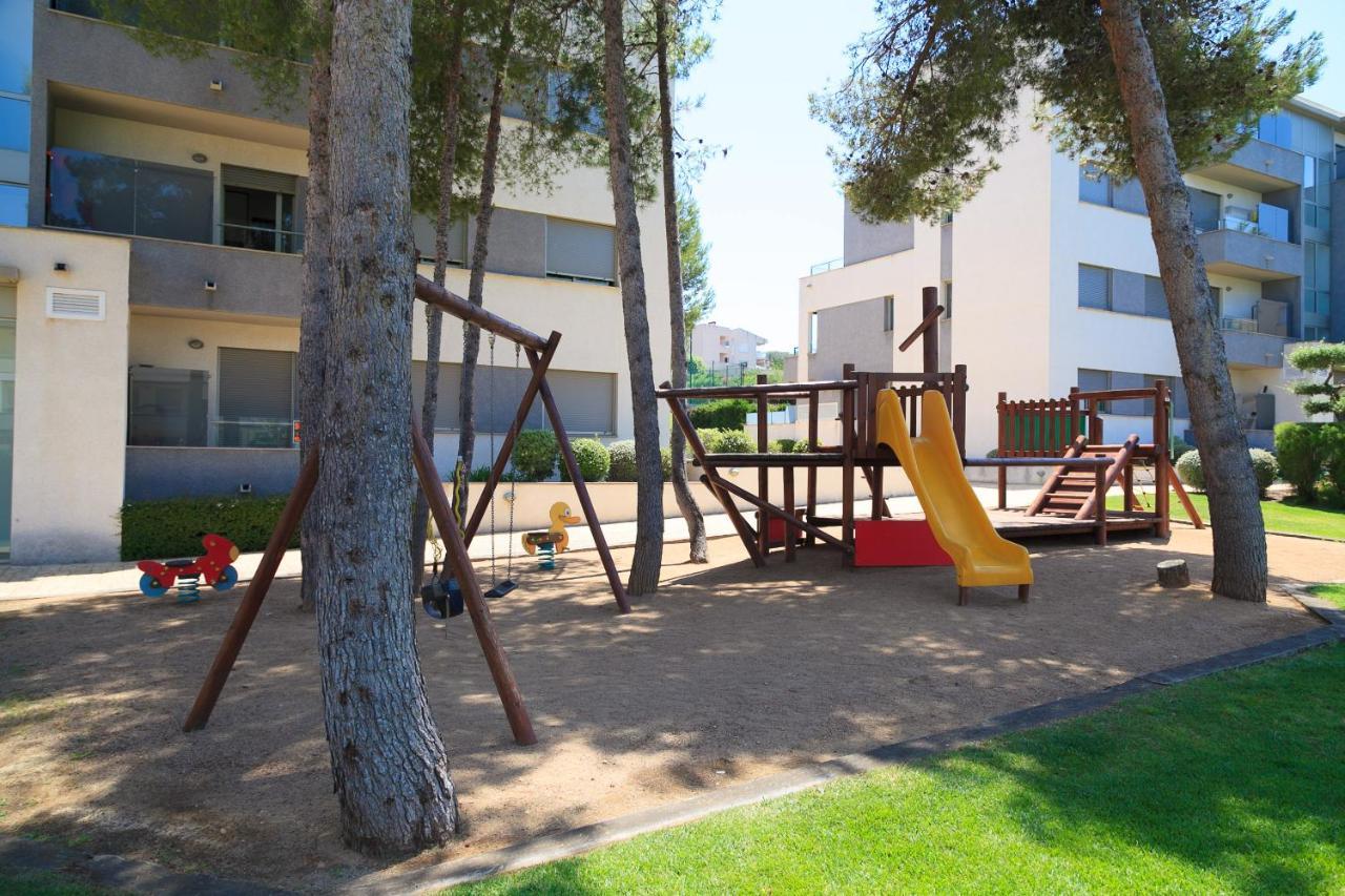 Uhc Salou Villa Family Complex Екстериор снимка