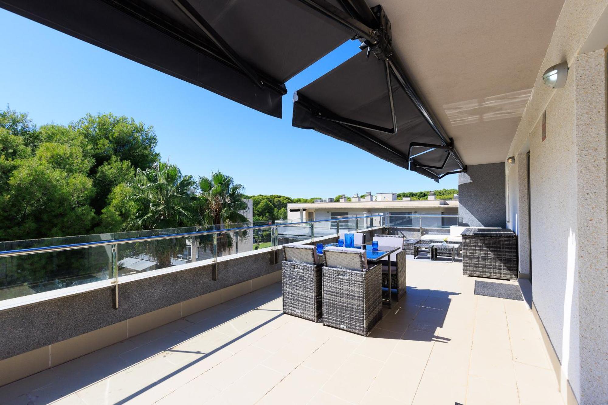 Uhc Salou Villa Family Complex Стая снимка